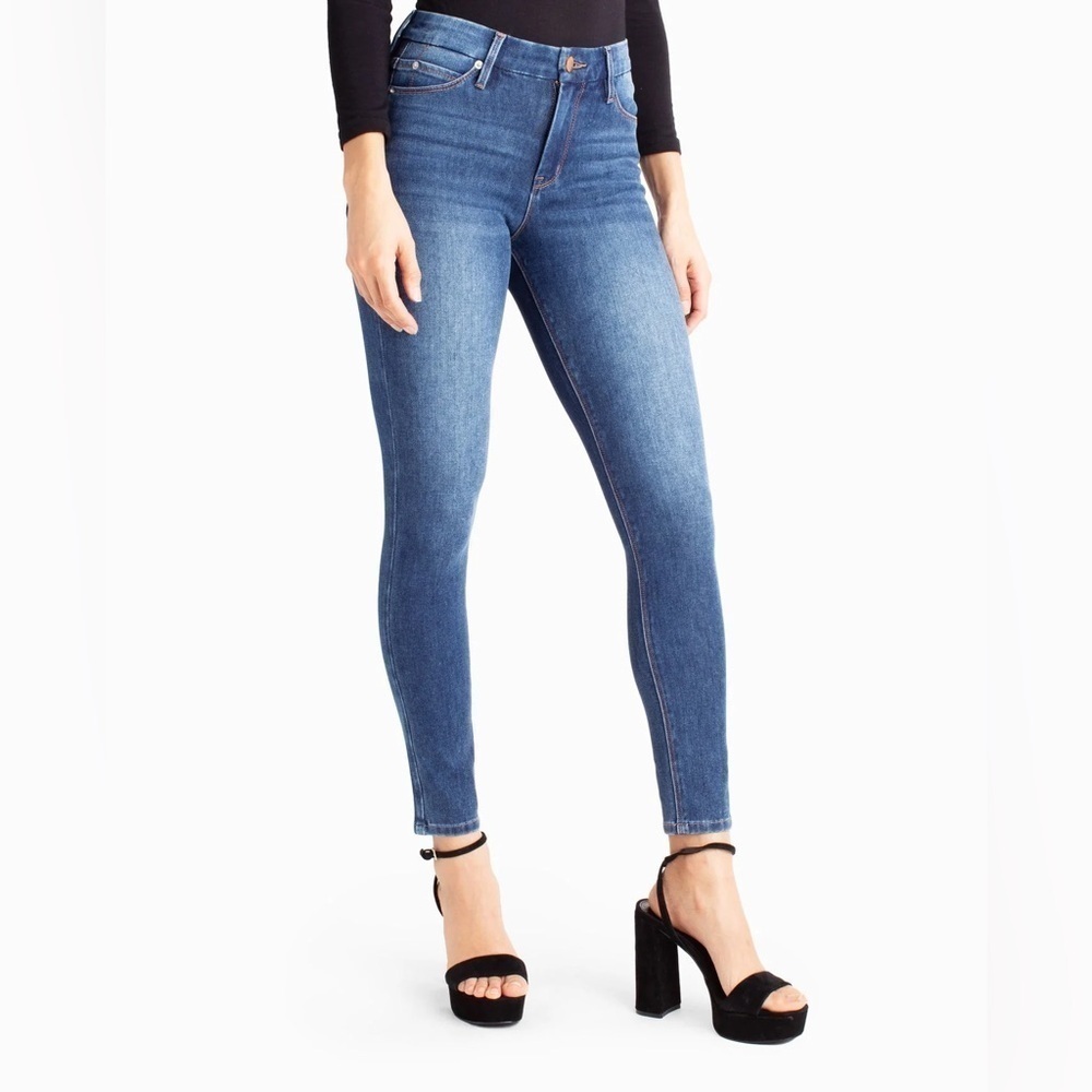 672 - Nicole Miller NWOT Dark Blue Double Button Skinny Jeans, Size 12 - Picture 1 of 6